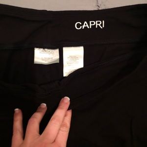 Black workout capri